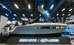 Focker 355 Explorer: o lançamento da Fibrafort que redefine roteiros náuticos